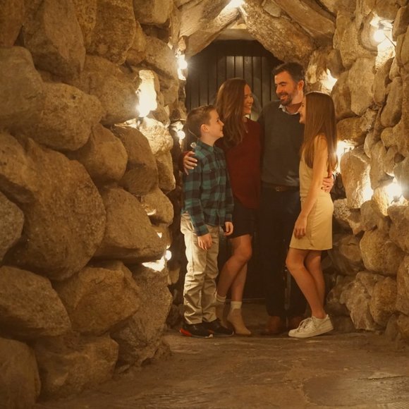 Meet your Posher, Stephanie - Picture 1 of 1